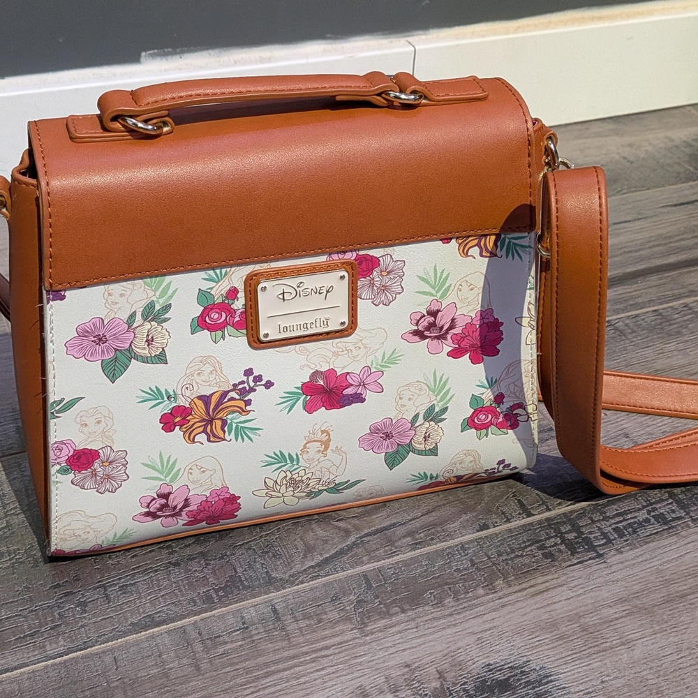 Disney Princess Floral Crossbody Loungefly - Picture 2 of 7